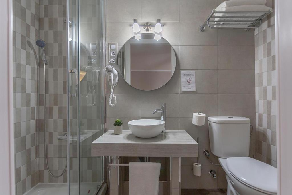 Apartment Luminosity Square Studio. Francos 14 Seville